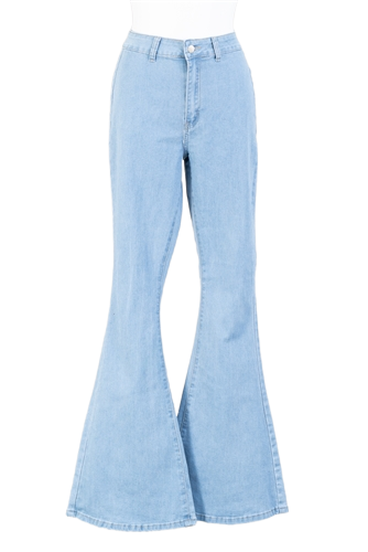 902 Flare Jeans