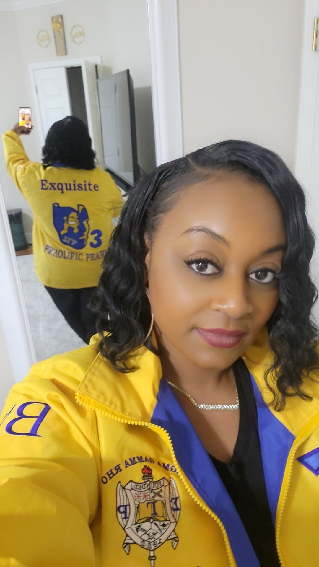 Sigma Gamma Rho Reversible Jacket. Please read FULL description